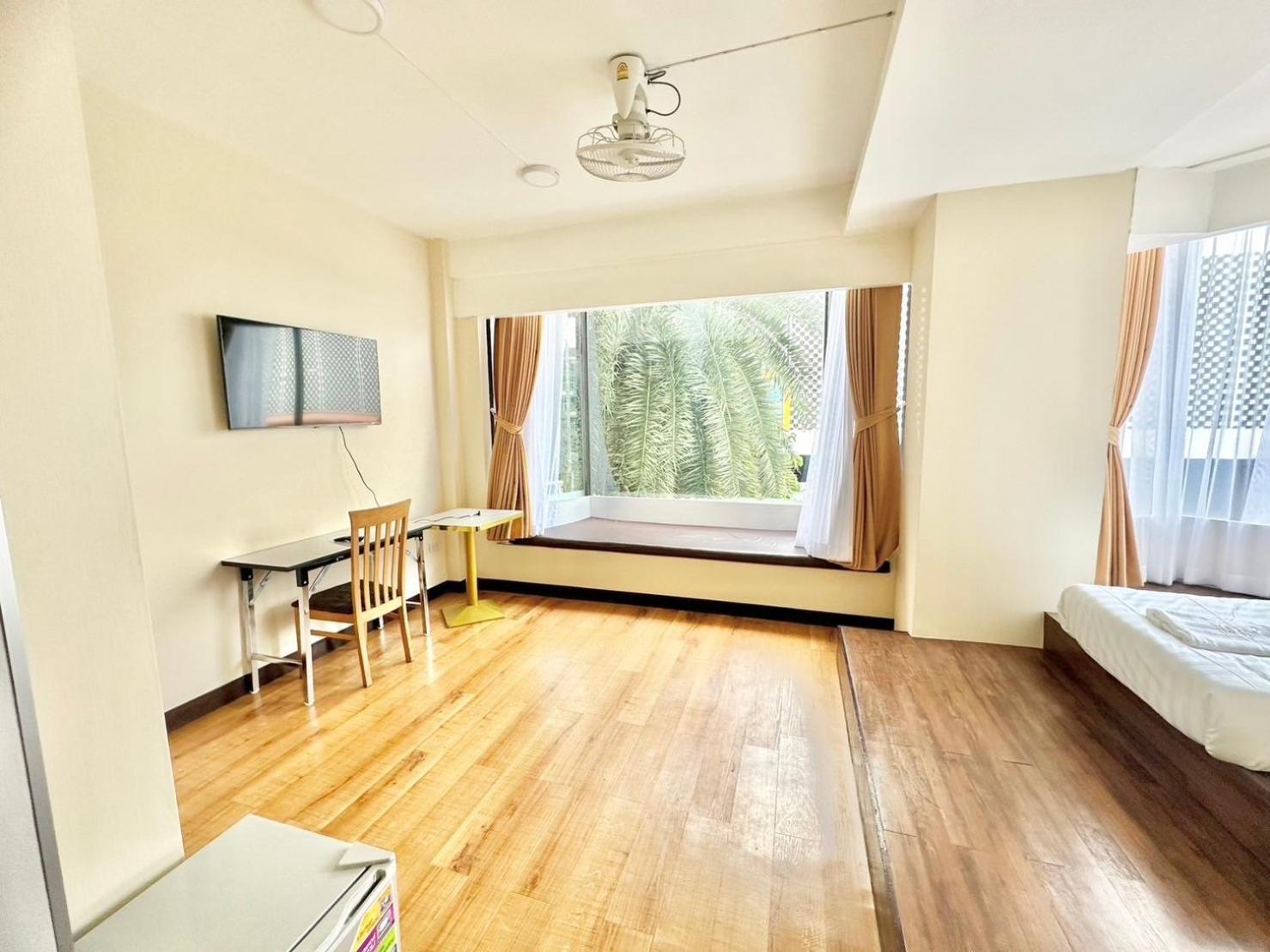 Abc So Hotel Бангкок Экстерьер фото